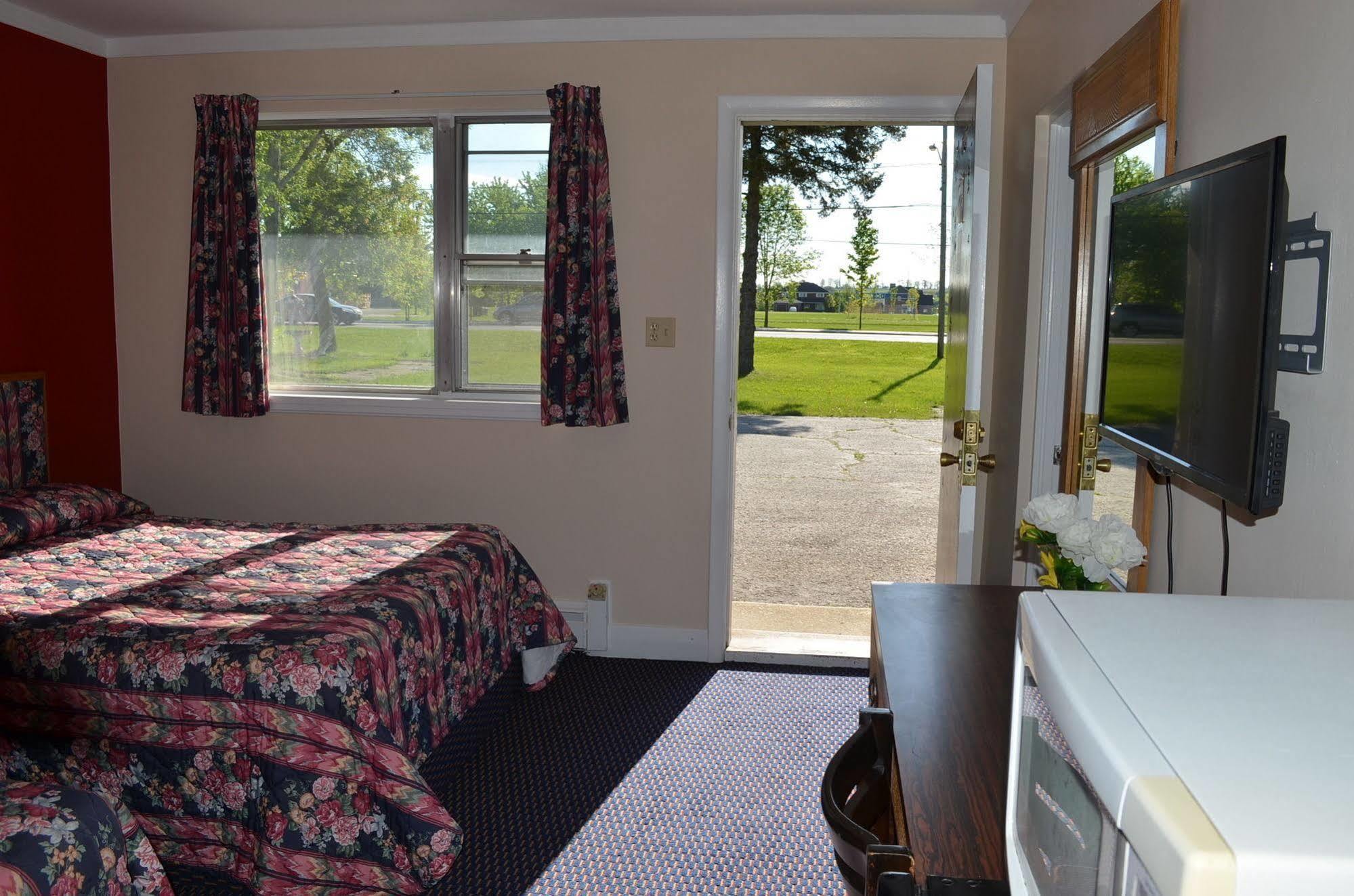 Walkerton Inn Motel Zewnętrze zdjęcie