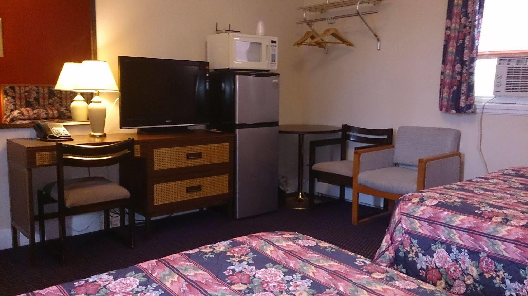 Walkerton Inn Motel Zewnętrze zdjęcie