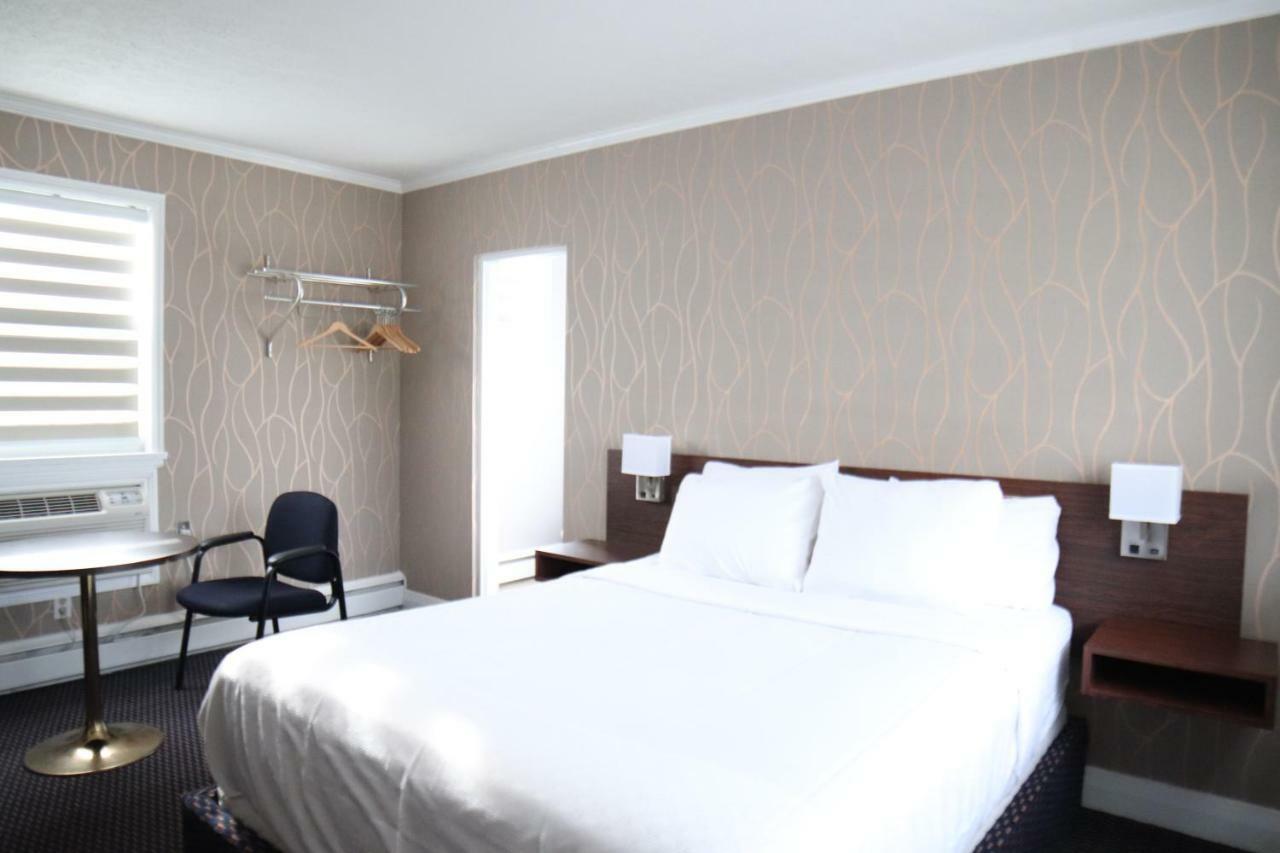 Walkerton Inn Motel Zewnętrze zdjęcie