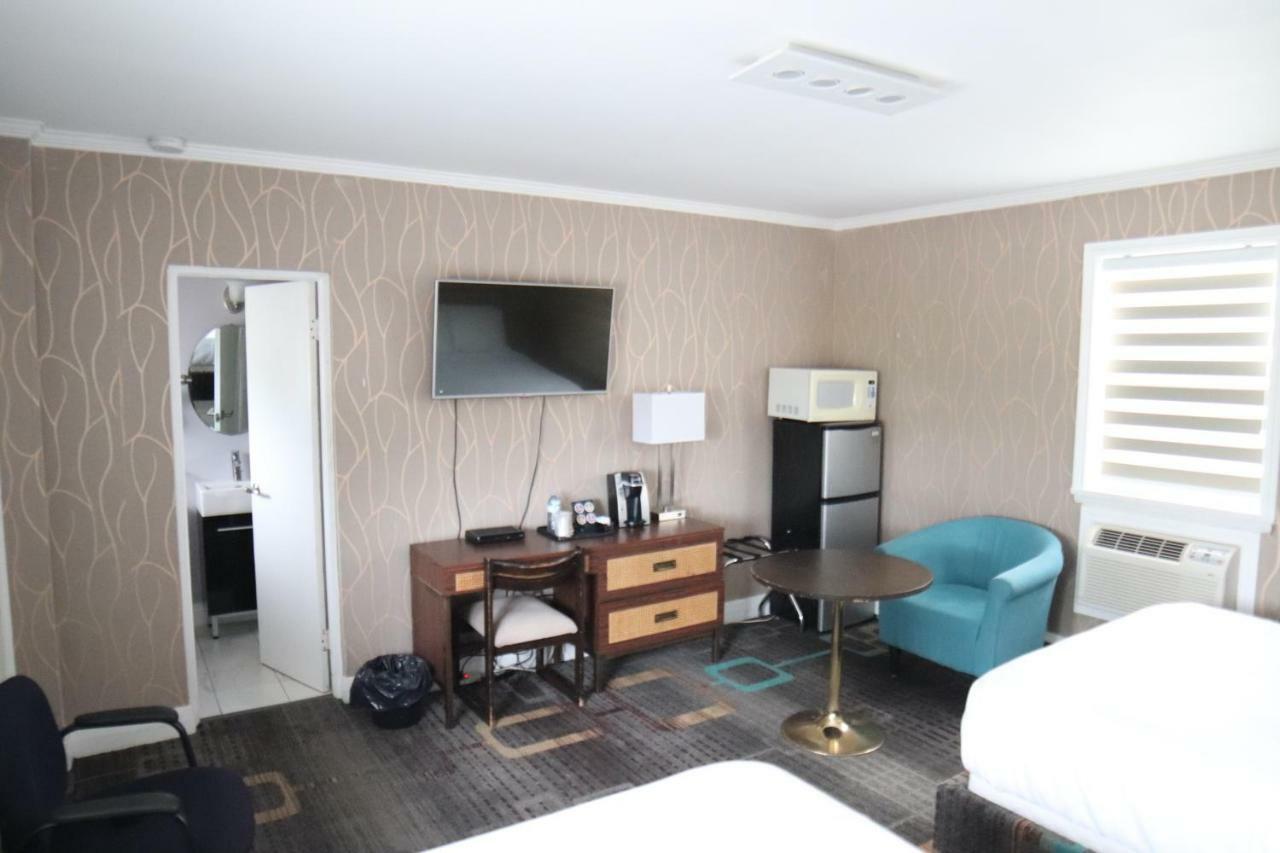Walkerton Inn Motel Zewnętrze zdjęcie